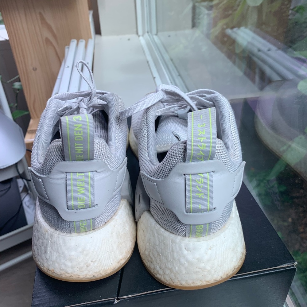 NMD R2 Size 10 - Picture 2 of 4
